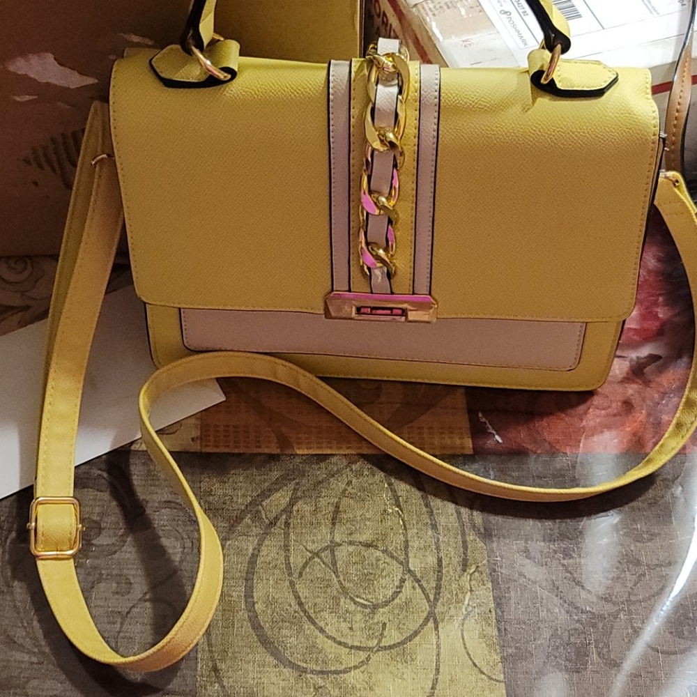 Purse - Picture 4 of 4